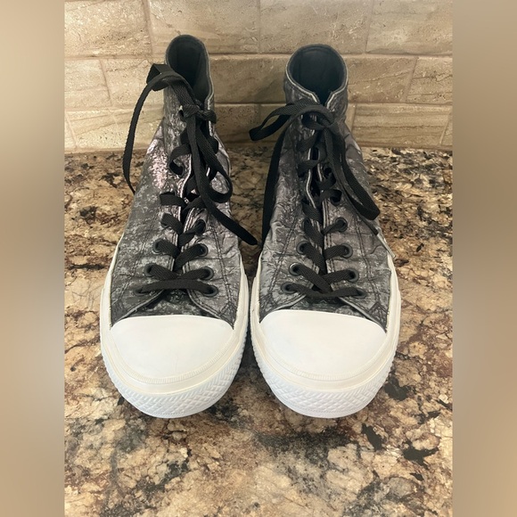 Converse All Star Hi Top Shoe - Picture 4 of 9